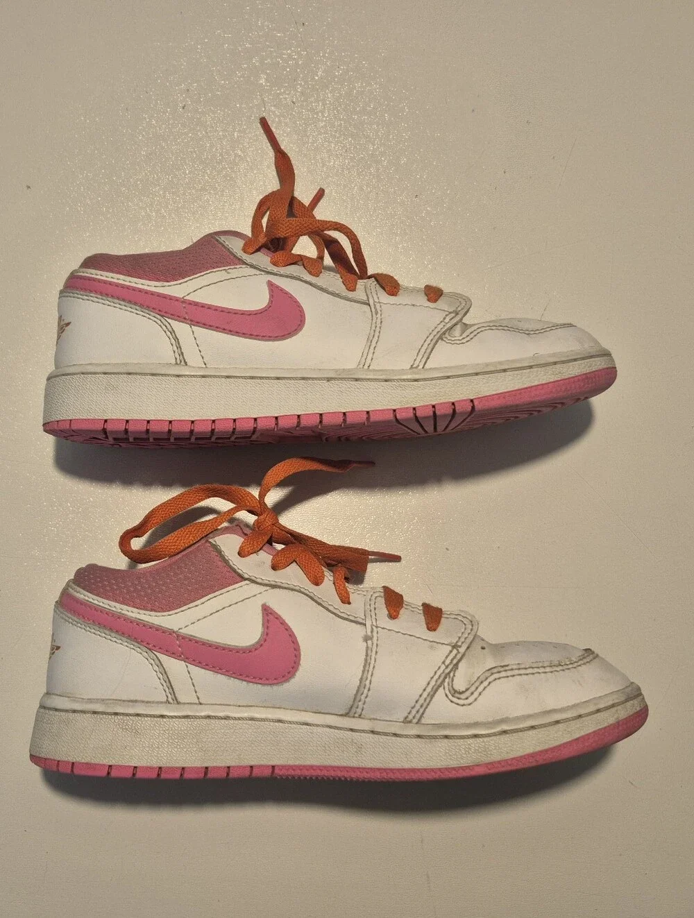 Nike Kids Air Jordan White Sneakers with Pink Swoosh and Orange Laces - Picture 4 of 7